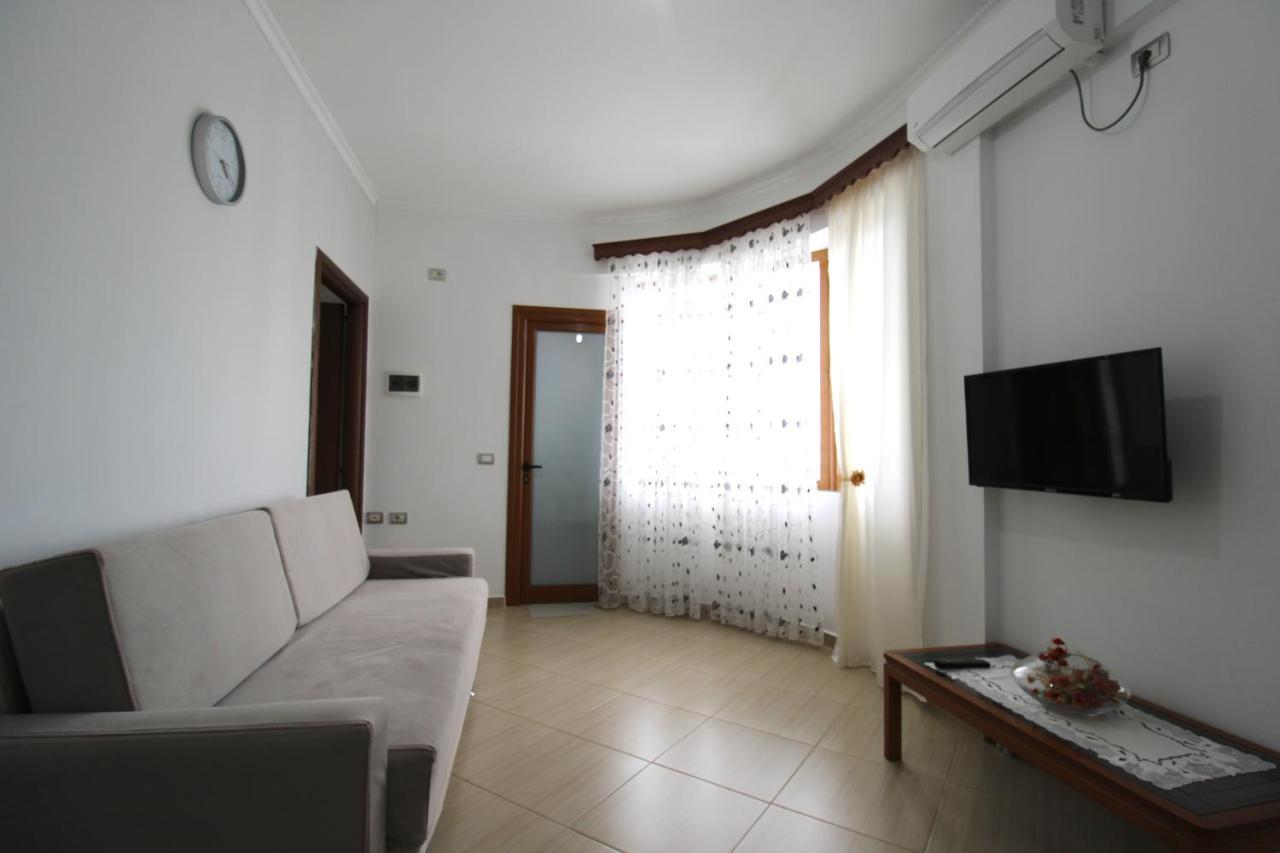 Garden Vila Ermali Ksamil Dış mekan fotoğraf