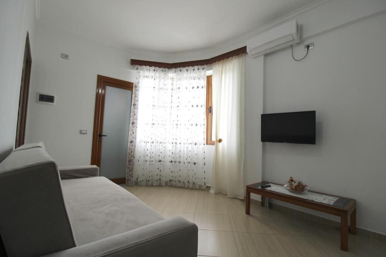 Garden Vila Ermali Ksamil Dış mekan fotoğraf