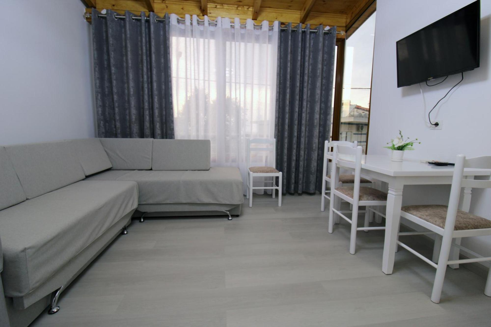 Garden Vila Ermali Ksamil Dış mekan fotoğraf