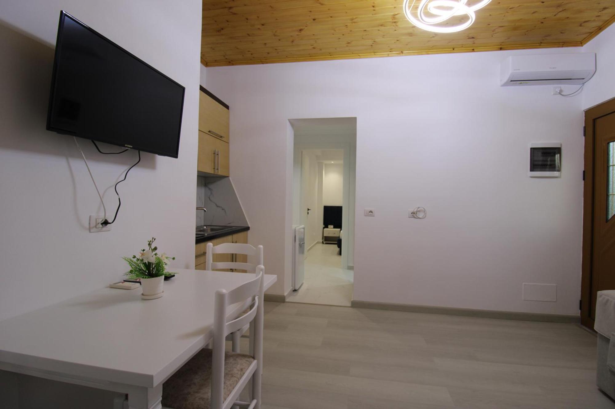 Garden Vila Ermali Ksamil Dış mekan fotoğraf